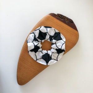 Chouchou – Black & white