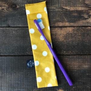 Pochette à brosse à dents – Pois/jaune
