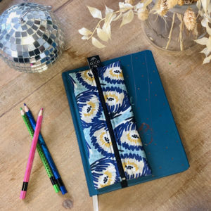 Trousse pour carnet A5 – Fleurs bleues