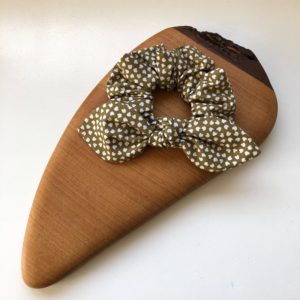 Chouchou à noeud – Tâche