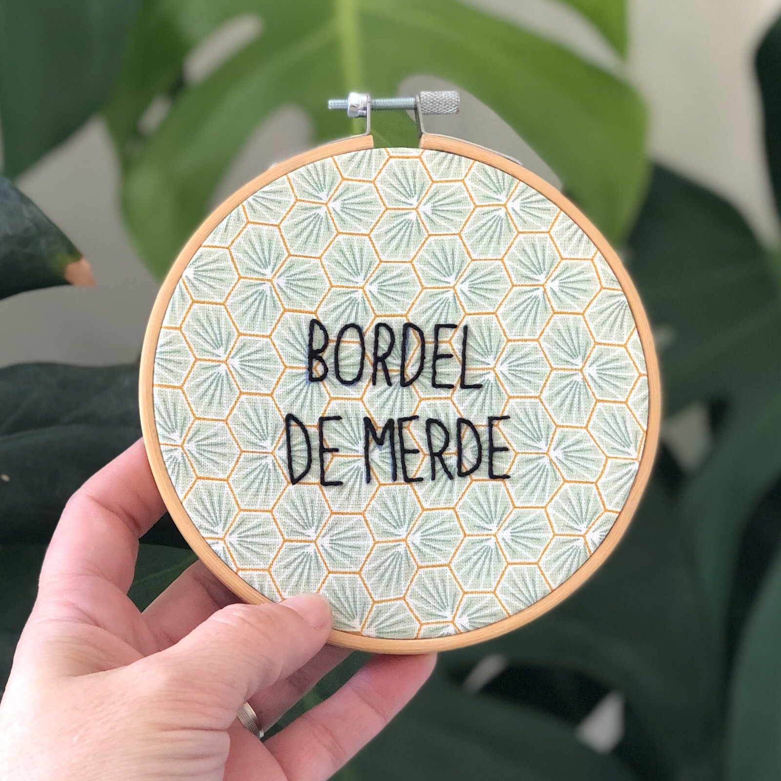 BRODERIE BORDEL DE MERDE